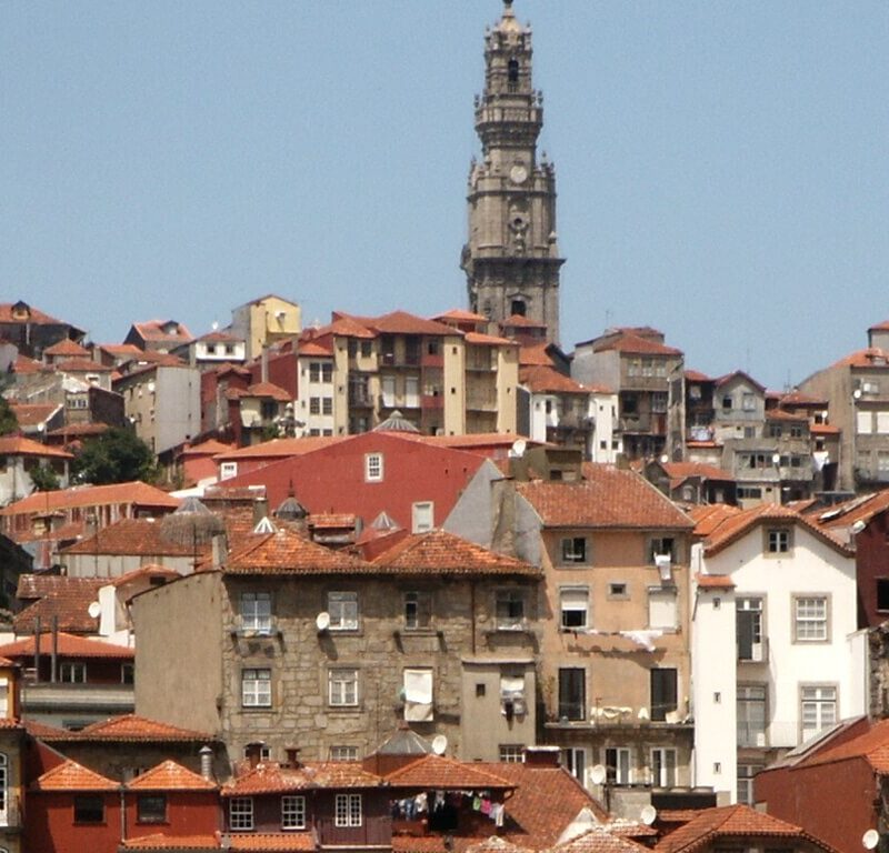 Perfil do Turista “Low-Cost” que Visita o Porto e Norte?